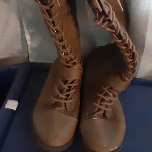 Lace up boots